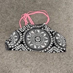 Girls xhilaration medium top